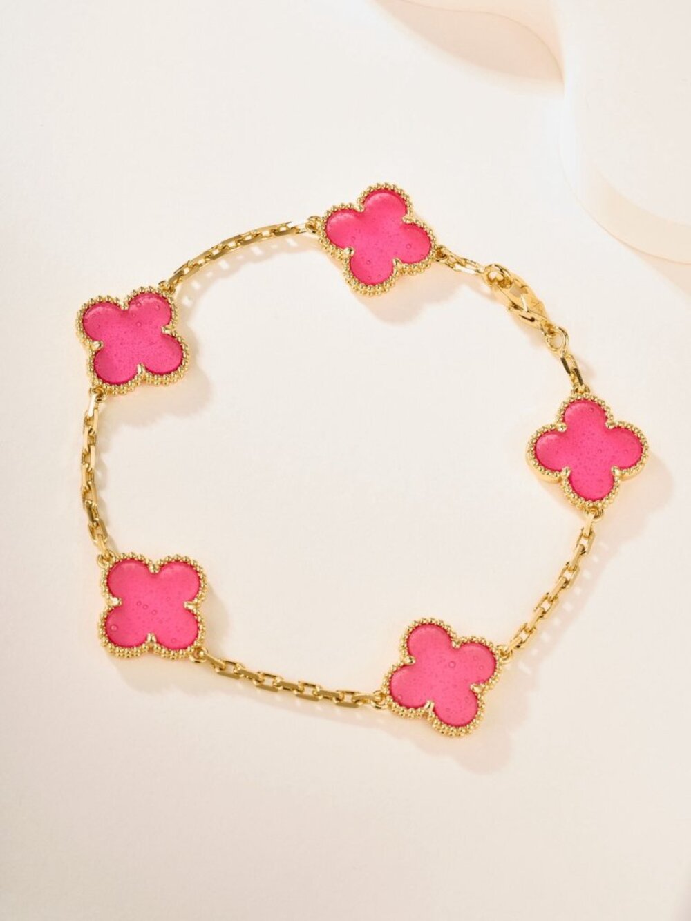 ✨Van Cleef & Arpels Pink Bracelet✨